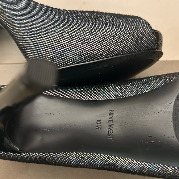 Nine West Shimmering Black Peep-Toe Heels 10 M. Like Brand New!!No flaws! Beauty - Picture 5 of 8